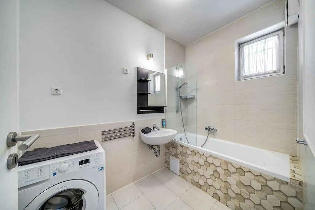 Central Comfort Haven Βουδαπέστη 0*,  Ουγγαρία